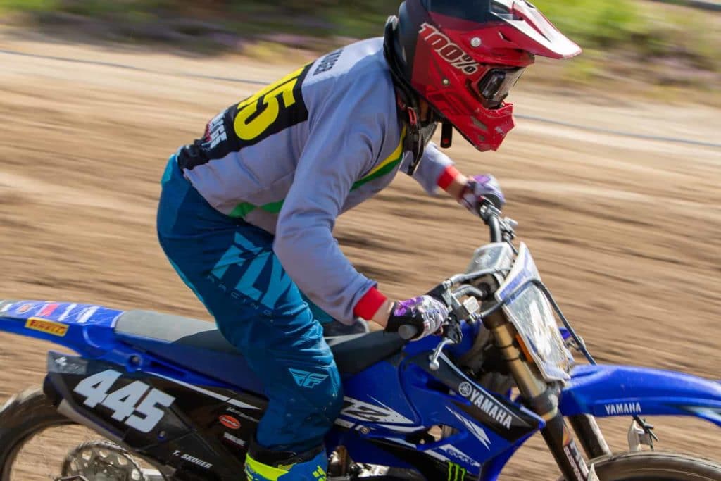 Theo Skoger, i år på en helt ny cross i en helt ny klass med sin 125:a av modell Yamaha YZ i klassen U17. Foto: Morgan Grip