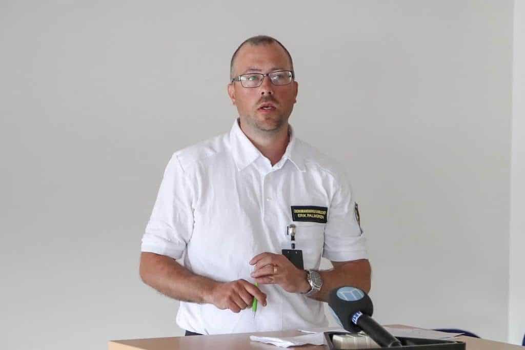 Erik Palmgren Räddningstjänstförbundet informerade om de aktuella bränderna vid en pressträff vid lunchtid på torsdagen. Foto: Morgan Grip