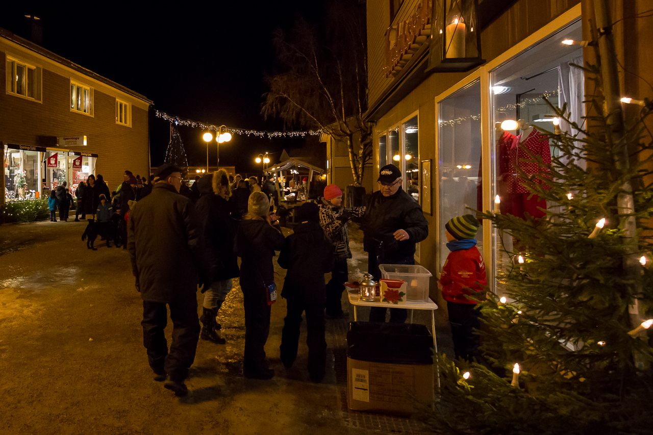 julskyltning-sveg-161127-img_0391.jpg